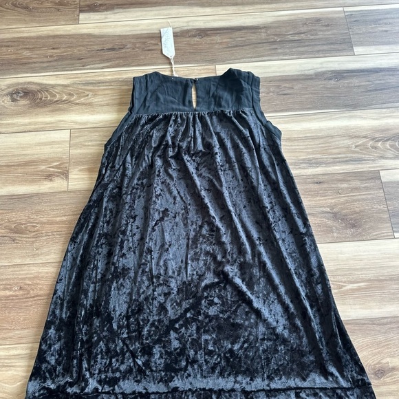 Mystree womens black sleeveless crushed Beverly oversized dress NWT - Picture 4 of 4